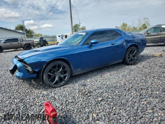 ✅ 2020 Dodge Challenger SXT • VIN: 2C3CDZAG5LH246693 • Лот: 81489645. Опубликован ранее на Copart с пробегом 123 828 миль. Бесплатный доступ к архиву аукционных продаж из США и подробный отчёт об истории автомобиля на DreamBid. Изображение 1.