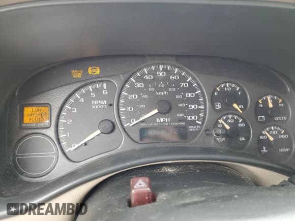 ✅ 2002 Chevrolet Suburban LT • VIN: 1GNFK16Z12J207923 • Лот: 57557065. Опубликован ранее на Copart с пробегом 345 519 миль. Бесплатный доступ к архиву аукционных продаж из США и подробный отчёт об истории автомобиля на DreamBid. Изображение 9.