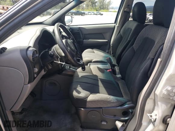 ✅ 2005 Pontiac Aztek • VIN: 3G7DA03E95S523702 • Lot: 52101405. Listed on Copart with 244,583 mi. Free auction sales archive from the USA and detailed vehicle history report at DreamBid. Image 7.