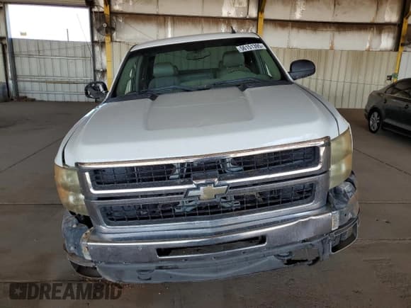 ✅ 2009 Chevrolet Silverado 2500HD Work Truck • VIN: 1GCHC49KX9E153118 • Лот: 56151395. Опубликован ранее на Copart с пробегом Не указан. Бесплатный доступ к архиву аукционных продаж из США и подробный отчёт об истории автомобиля на DreamBid. Изображение 5.