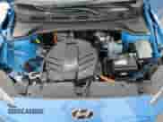 2022 Hyundai Kona Limited z VIN KM8K53AG9NU155584, wystawiony jako Copart lot #84730684 z przebiegiem 21 912 mil mil oraz Czysty tytuł • Clean title. Historia ofert i sprzedaży dostępna na DreamBid. Obrazek 12.