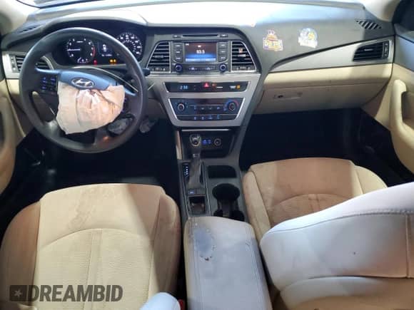 2015 Hyundai Sonata SE z VIN 5NPE24AF4FH204757, wystawiony jako Copart lot #85375625 z przebiegiem 141 254 mil mil oraz Szkoda całkowita • Salvage title. Historia ofert i sprzedaży dostępna na DreamBid. Obrazek 8.