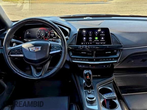 ✅ 2021 Cadillac CT4 V-Series • VIN: 1G6DH5RL8M0143405 • Лот: 95590785. Опубликован ранее на Copart с пробегом 33 047 миль. Бесплатный доступ к архиву аукционных продаж из США и подробный отчёт об истории автомобиля на DreamBid. Изображение 9.