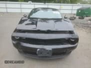 ✅ 2018 Dodge Challenger SXT Plus • VIN: 2C3CDZAG4JH161521 • Lot: 66109184. Wystawiony na Copart z przebiegiem 77 665 mil. Bezpłatny archiwum sprzedaży aukcyjnych z USA i szczegółowy raport historii pojazdu na DreamBid. Zdjęcie 5.