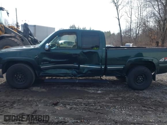 ✅ 2001 Chevrolet Silverado 1500 • VIN: 2GCEK19V611118631 • Лот: 41669533. Опубликован ранее на IAAI с пробегом 104 976 миль. Бесплатный доступ к архиву аукционных продаж из США и подробный отчёт об истории автомобиля на DreamBid. Изображение 14.
