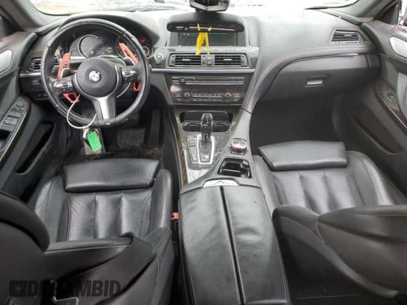 ✅ 2015 BMW 6 Series 650i • VIN: WBA6B2C57FGB99541 • Lot: 56125565. Wystawiony na Copart z przebiegiem 170 832 mil. Bezpłatny archiwum sprzedaży aukcyjnych z USA i szczegółowy raport historii pojazdu na DreamBid. Zdjęcie 8.