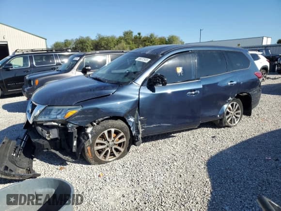 ✅ 2014 Nissan Pathfinder S • VIN: 5N1AR2MM4EC721250 • Лот: 86072935. Опубликован ранее на Copart с пробегом 126 112 миль. Бесплатный доступ к архиву аукционных продаж из США и подробный отчёт об истории автомобиля на DreamBid. Изображение 1.