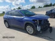 ✅ 2022 Toyota Corolla Cross LE • VIN: 7MUCAAAG2NV018926 • Лот: 42768931. Опубликован ранее на IAAI с пробегом 47 000 миль. Бесплатный доступ к архиву аукционных продаж из США и подробный отчёт об истории автомобиля на DreamBid. Изображение 1.