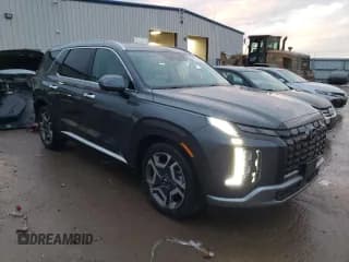 ✅ 2023 Hyundai Palisade SEL • VIN: KM8R4DGE9PU565818 • Лот: 82012374. Опубликован ранее на Copart с пробегом 24 350 миль. Бесплатный доступ к архиву аукционных продаж из США и подробный отчёт об истории автомобиля на DreamBid. Изображение 4.