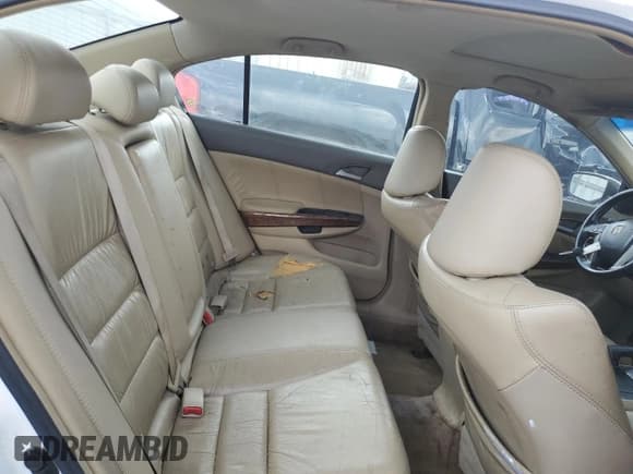 ✅ 2008 Honda Accord EX-L • VIN: 1HGCP26808A146973 • Lot: 71501385. Listed on Copart with 220,812 mi. Free auction sales archive from the USA and detailed vehicle history report at DreamBid. Image 10.