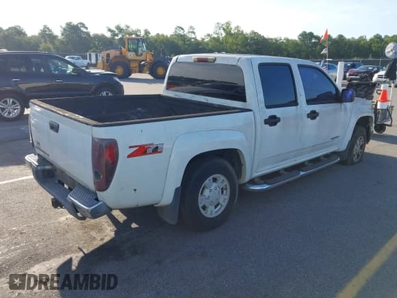 ✅ 2005 Chevrolet Colorado 1SF LS Z71 • VIN: 1GCDS136858147306 • Лот: 42878347. Опубликован ранее на IAAI с пробегом 244 307 миль. Бесплатный доступ к архиву аукционных продаж из США и подробный отчёт об истории автомобиля на DreamBid. Изображение 4.