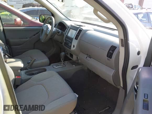 2020 Nissan Frontier SV with VIN 1N6ED0EB6LN700890, listed as a IAAI auction lot 41162853 with 62,192 mi miles and . Bid and sale history available at DreamBid. Image 5.