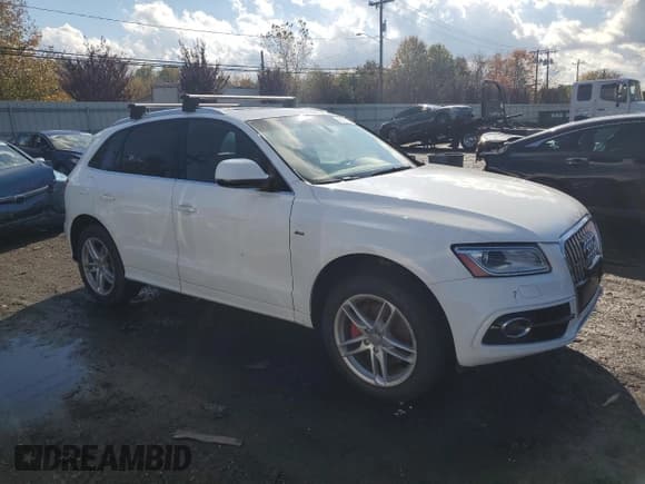 ✅ 2014 Audi Q5 Premium Plus • VIN: WA1DGAFP6EA011104 • Lot: 89632095. Listed on Copart with 189,337 mi. Free auction sales archive from the USA and detailed vehicle history report at DreamBid. Image 4.