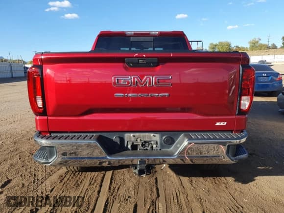 ✅ 2019 GMC Sierra 1500 SLE • VIN: 1GTU9BEDXKZ393602 • Лот: 89915765. Опубликован ранее на Copart с пробегом 71 062 миль. Бесплатный доступ к архиву аукционных продаж из США и подробный отчёт об истории автомобиля на DreamBid. Изображение 6.