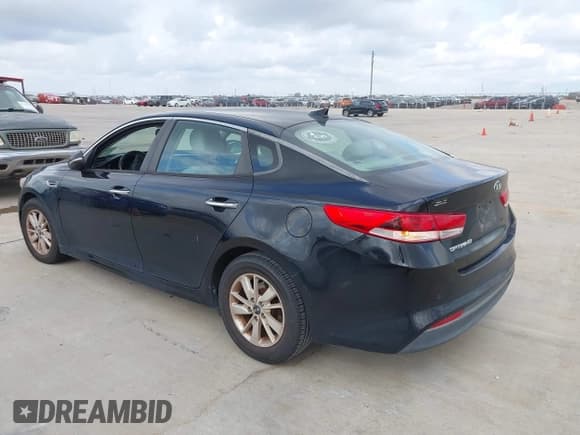 ✅ 2017 Kia Optima LX • VIN: 5XXGT4L31HG142015 • Лот: 43747397. Опубликован ранее на IAAI с пробегом 150 923 миль. Бесплатный доступ к архиву аукционных продаж из США и подробный отчёт об истории автомобиля на DreamBid. Изображение 3.