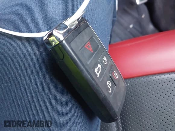 ✅ 2020 Land Rover Range Rover Sport HST • VIN: SALWS2RU1LA707072 • Lot: 43227576. Wystawiony na IAAI z przebiegiem 76 799 mil. Bezpłatny archiwum sprzedaży aukcyjnych z USA i szczegółowy raport historii pojazdu na DreamBid. Zdjęcie 11.