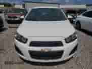 2016 Chevrolet Sonic LS с VIN 1G1JA6SH0G4164321, выставлен на аукционе Copart как лот 66323844 с пробегом 113 098 миль миль и Списание • Salvage title. История ставок и продаж доступна на DreamBid. Изображение 5.