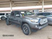 ✅ 2021 Toyota Tacoma SR5 • VIN: 3TMDZ5BN8MM120595 • Lot: 43269204. Wystawiony na IAAI z przebiegiem 27 368 mil. Bezpłatny archiwum sprzedaży aukcyjnych z USA i szczegółowy raport historii pojazdu na DreamBid. Zdjęcie 1.