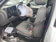 ✅ 2011 Chevrolet Silverado 2500HD Work Truck • VIN: 1GC0CVCG9BF217284 • Lot: 50622695. Wystawiony na Copart z przebiegiem Nie podano. Bezpłatny archiwum sprzedaży aukcyjnych z USA i szczegółowy raport historii pojazdu na DreamBid. Zdjęcie 7.