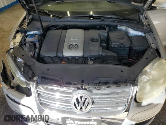 ✅ 2009 Volkswagen Jetta S • VIN: 3VWJZ71K99M010312 • Лот: 84917885. Опубликован ранее на Copart с пробегом 142 057 миль. Бесплатный доступ к архиву аукционных продаж из США и подробный отчёт об истории автомобиля на DreamBid. Изображение 11.