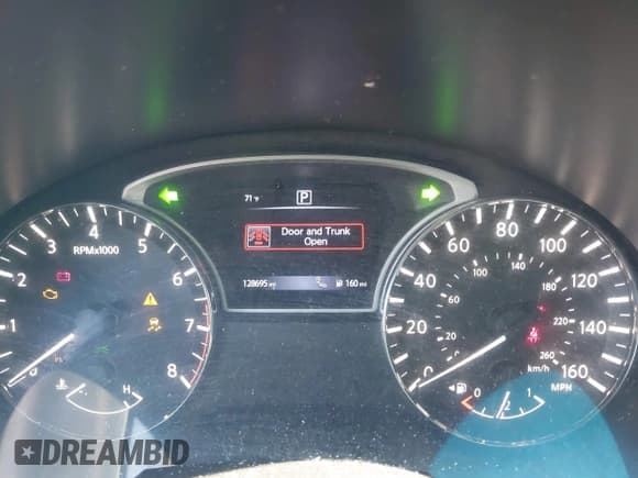 ✅ 2017 Nissan Altima SR • VIN: 1N4AL3APXHC170911 • Lot: 42235224. Listed on IAAI with 128,695 mi. Free auction sales archive from the USA and detailed vehicle history report at DreamBid. Image 7.