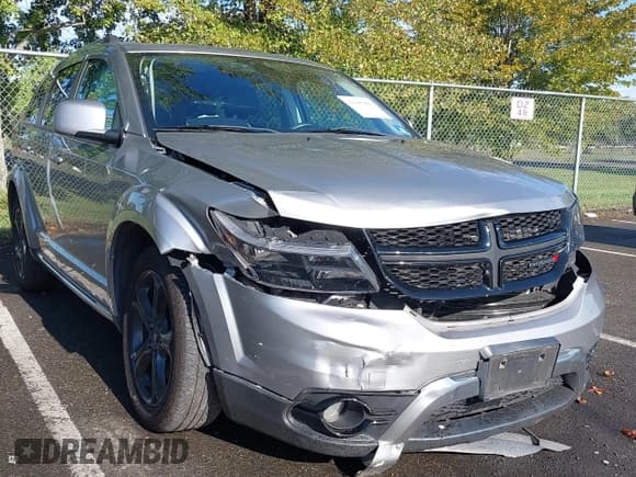 ✅ 2018 Dodge Journey Crossroad • VIN: 3C4PDDGG9JT387651 • Лот: 43307983. Опубликован ранее на IAAI с пробегом 130 090 миль. Бесплатный доступ к архиву аукционных продаж из США и подробный отчёт об истории автомобиля на DreamBid. Изображение 1.