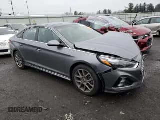 ✅ 2019 Hyundai Sonata Limited • VIN: 5NPE34AB6KH771007 • Лот: 70414722. Опубликован ранее на Copart с пробегом 22 243 миль. Бесплатный доступ к архиву аукционных продаж из США и подробный отчёт об истории автомобиля на DreamBid. Изображение 4.