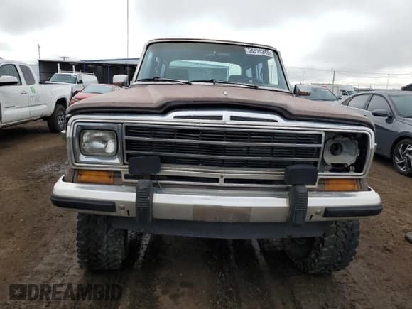 ✅ 1989 Jeep Grand Wagoneer • VIN: 1J4GS5872KP100998 • Lot: 58515245. Listed on Copart with 193,355 mi. Free auction sales archive from the USA and detailed vehicle history report at DreamBid. Image 5.