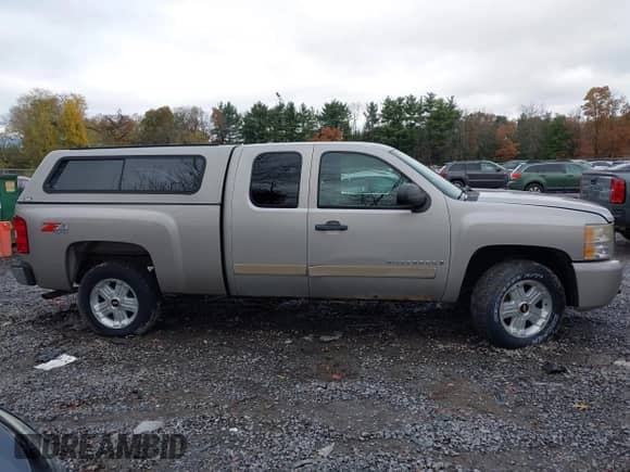 2008 Chevrolet Silverado 1500 2LT с VIN 2GCEK19J481308080, выставлен на аукционе IAAI как лот 43580308 с пробегом 126 494 миль миль и . История ставок и продаж доступна на DreamBid. Изображение 13.