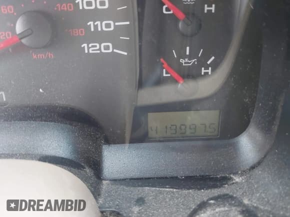 ✅ 2005 Ford F-150 XLT • VIN: 1FTPW12575KE01729 • Lot: 43741532. Wystawiony na IAAI z przebiegiem 419 997 mil. Bezpłatny archiwum sprzedaży aukcyjnych z USA i szczegółowy raport historii pojazdu na DreamBid. Zdjęcie 7.