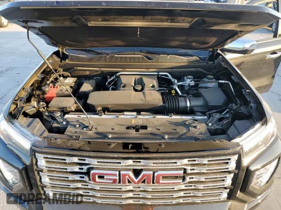 ✅ 2023 GMC Canyon 4WD Denali • VIN: 1GTP6FEK8P1164692 • Lot: 77033234. Wystawiony na Copart z przebiegiem 5 644 mil. Bezpłatny archiwum sprzedaży aukcyjnych z USA i szczegółowy raport historii pojazdu na DreamBid. Zdjęcie 11.