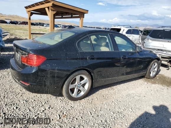 ✅ 2015 BMW 3 Series 320i xDrive • VIN: WBA3C3C5XFK203095 • Lot: 80586605. Listed on Copart with Not provided. Free auction sales archive from the USA and detailed vehicle history report at DreamBid. Image 3.