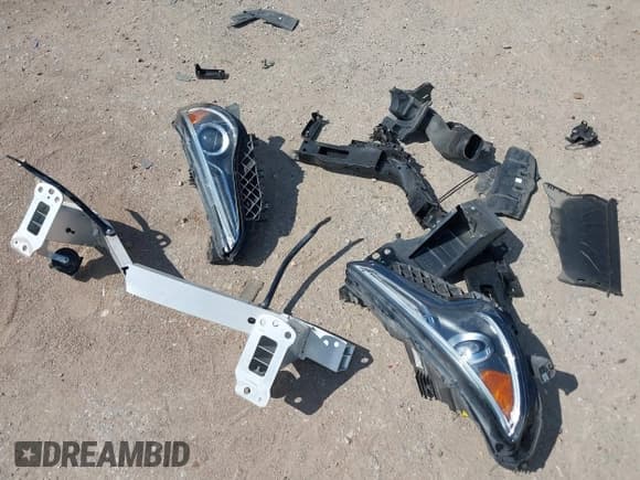 ✅ 2019 Alfa Romeo Stelvio Ti • VIN: ZASPAKBN5K7C33843 • Lot: 43322745. Listed on IAAI with 85,160 mi. Free auction sales archive from the USA and detailed vehicle history report at DreamBid. Image 12.