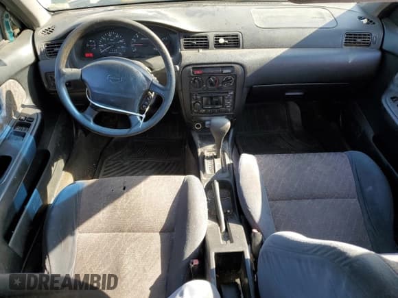 ✅ 1999 Nissan Sentra XE • VIN: 1N4AB41D6XC701325 • Lot: 54947275. Wystawiony na Copart z przebiegiem 241 264 mil. Bezpłatny archiwum sprzedaży aukcyjnych z USA i szczegółowy raport historii pojazdu na DreamBid. Zdjęcie 8.