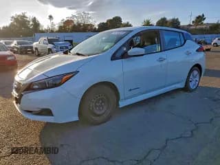 ✅ 2018 Nissan LEAF SV • VIN: 1N4AZ1CP5JC300583 • Lot: 94163415. Listed on Copart with 47,743 mi. Free auction sales archive from the USA and detailed vehicle history report at DreamBid. Image 1.