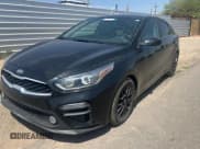 ✅ 2019 Kia Forte LXS • VIN: 3KPF24ADXKE097618 • Lot: 68543445. Wystawiony na Copart z przebiegiem 74 091 mil. Bezpłatny archiwum sprzedaży aukcyjnych z USA i szczegółowy raport historii pojazdu na DreamBid. Zdjęcie 2.