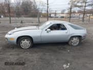 ✅ 1982 Porsche 928 • VIN: WP0JA0924CS821911 • Lot: 43711051. Wystawiony na IAAI z przebiegiem 114 079 mil. Bezpłatny archiwum sprzedaży aukcyjnych z USA i szczegółowy raport historii pojazdu na DreamBid. Zdjęcie 14.