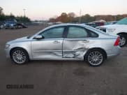 ✅ 2010 Volvo S40 • VIN: YV1382MS0A2489786 • Lot: 43528265. Listed on IAAI with Not provided. Free auction sales archive from the USA and detailed vehicle history report at DreamBid. Image 14.