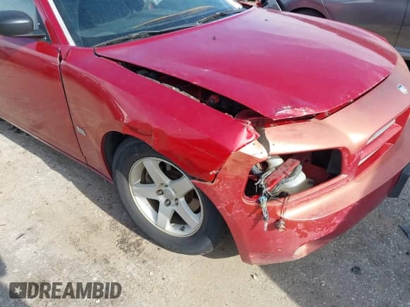 ✅ 2008 Dodge Charger • VIN: 2B3KA43G78H315246 • Lot: 42892486. Wystawiony na IAAI z przebiegiem 249 608 mil. Bezpłatny archiwum sprzedaży aukcyjnych z USA i szczegółowy raport historii pojazdu na DreamBid. Zdjęcie 6.