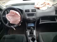 ✅ 2006 Honda Accord LX SE • VIN: 1HGCM55386A170368 • Лот: 60312365. Опубликован ранее на Copart с пробегом Не указан. Бесплатный доступ к архиву аукционных продаж из США и подробный отчёт об истории автомобиля на DreamBid. Изображение 8.