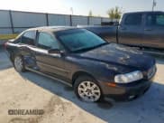 ✅ 2005 Volvo S80 • VIN: YV1TS592051400631 • Lot: 71084225. Wystawiony na Copart z przebiegiem 158 658 mil. Bezpłatny archiwum sprzedaży aukcyjnych z USA i szczegółowy raport historii pojazdu na DreamBid. Zdjęcie 4.