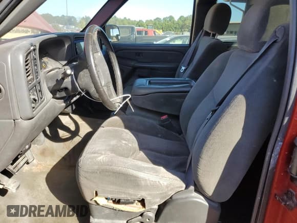 ✅ 2004 Chevrolet Silverado 1500 LS • VIN: 2GCEK19V741117427 • Лот: 74441714. Опубликован ранее на Copart с пробегом 275 176 миль. Бесплатный доступ к архиву аукционных продаж из США и подробный отчёт об истории автомобиля на DreamBid. Изображение 7.