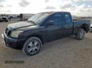 ✅ 2006 Nissan Titan SE • VIN: 1N6BA06A66N548079 • Lot: 65086365. Wystawiony na Copart z przebiegiem 218 061 mil. Bezpłatny archiwum sprzedaży aukcyjnych z USA i szczegółowy raport historii pojazdu na DreamBid. Zdjęcie 1.