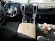 2009 Dodge 1500 SLT с VIN 1D3HV18T89S756256, выставлен на аукционе Copart как лот 77035604 с пробегом 116 467 миль миль и Списание • Salvage title. История ставок и продаж доступна на DreamBid. Изображение 8.