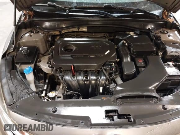 ✅ 2016 Kia Optima LX • VIN: 5XXGT4L30GG015741 • Lot: 40911763. Listed on IAAI with 142,772 mi. Free auction sales archive from the USA and detailed vehicle history report at DreamBid. Image 10.