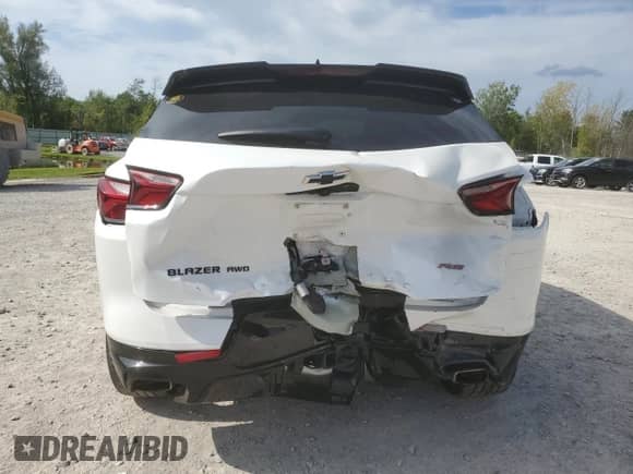 2022 Chevrolet Blazer RS z VIN 3GNKBKRS2NS197876, wystawiony jako Copart lot #66489554 z przebiegiem 33 620 mil mil oraz Szkoda całkowita • Salvage title. Historia ofert i sprzedaży dostępna na DreamBid. Obrazek 6.