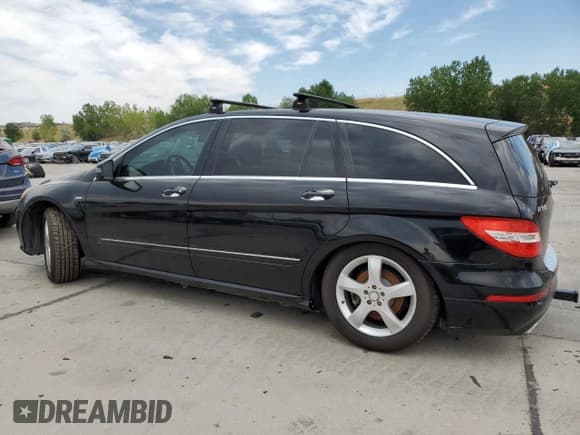 ✅ 2012 Mercedes-Benz R 350 • VIN: 4JGCB2FE1CA142809 • Lot: 67847915. Listed on Copart with 175,077 mi. Free auction sales archive from the USA and detailed vehicle history report at DreamBid. Image 2.