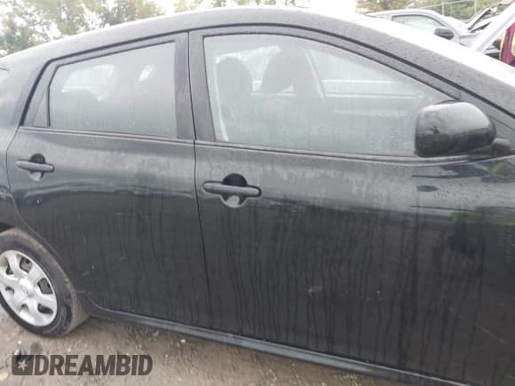 ✅ 2010 Toyota Matrix • VIN: 2T1KU4EE6AC197692 • Lot: 43142380. Wystawiony na IAAI z przebiegiem 101 177 mil. Bezpłatny archiwum sprzedaży aukcyjnych z USA i szczegółowy raport historii pojazdu na DreamBid. Zdjęcie 13.