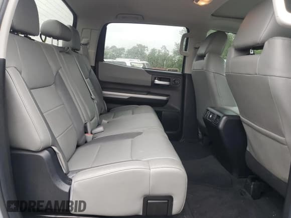 ✅ 2020 Toyota Tundra Limited • VIN: 5TFHY5F12LX903755 • Lot: 68829935. Listed on Copart with 91,010 mi. Free auction sales archive from the USA and detailed vehicle history report at DreamBid. Image 10.