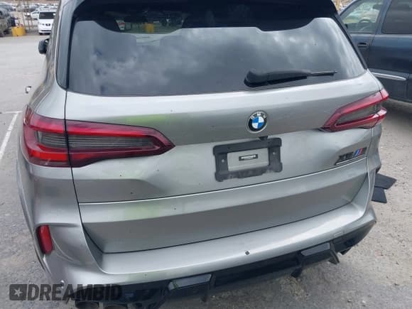 ✅ 2022 BMW X5 M • VIN: 5YMJU0C00N9M59253 • Lot: 41476833. Listed on IAAI with 27,813 mi. Free auction sales archive from the USA and detailed vehicle history report at DreamBid. Image 6.
